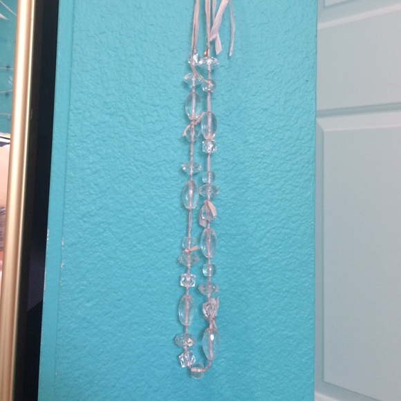 Bead and ribbon necklace - Picture 1 of 4