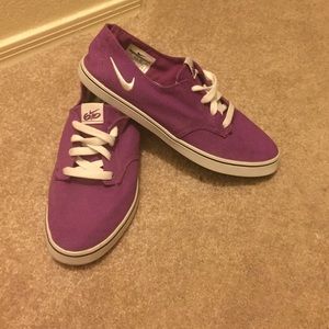 Nike 6.0 Braata Lite NWOT