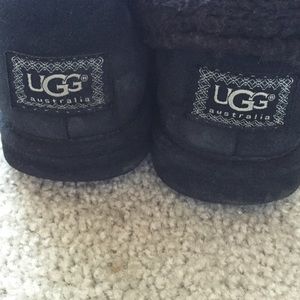 Black Knit Uggs