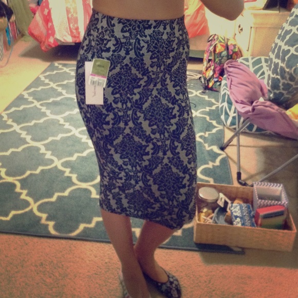 long pencil skirt