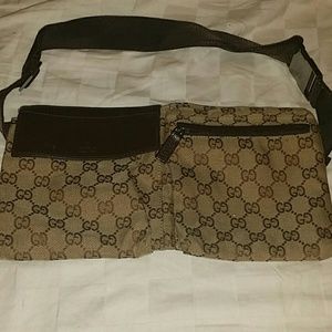 Gucci Waist Bag 100% Authentic