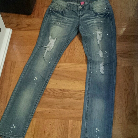 Jeans - Picture 2 of 4