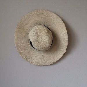 Straw floppy summer hat