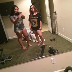 Meet your Posher, Haleey