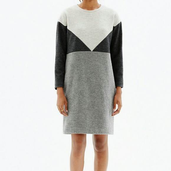 Madewell Dresses & Skirts - Madewell Geo-Tilt Shift Dress