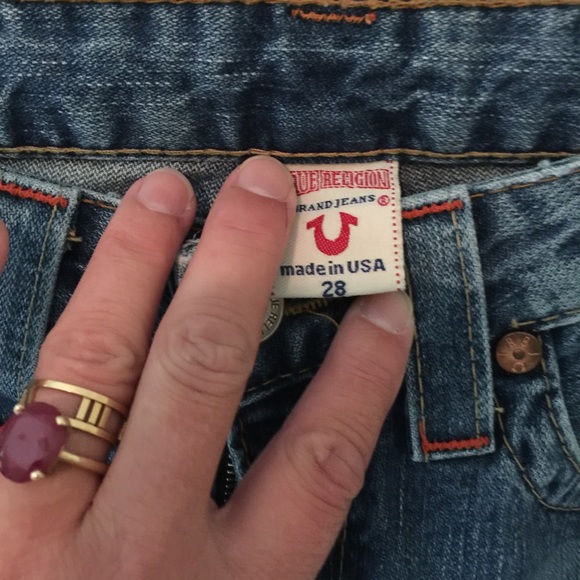 ISO fairy true religion size 28 need 29's - Picture 3 of 4