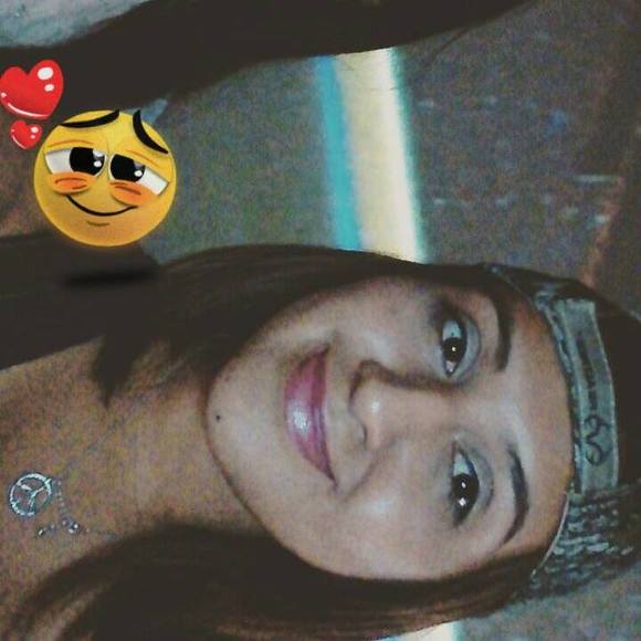 Meet your Posher, Ruby - Picture 1 of 1