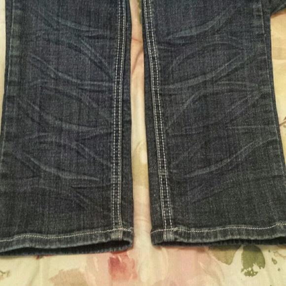 Jeans - Picture 2 of 4