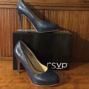RSVP Navy Leather Pump