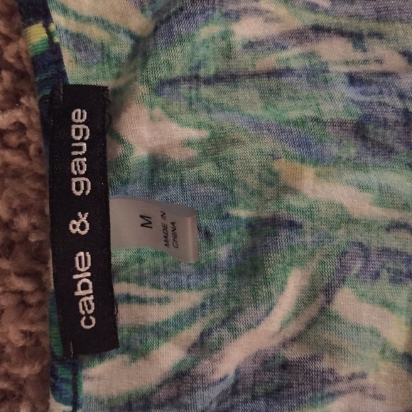 Two top bundle - Picture 2 of 3