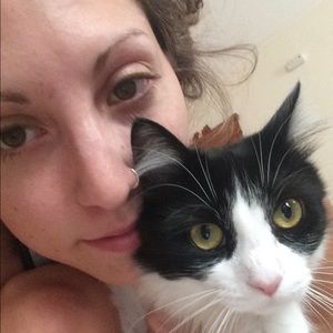 Meet your Posher, Andrea