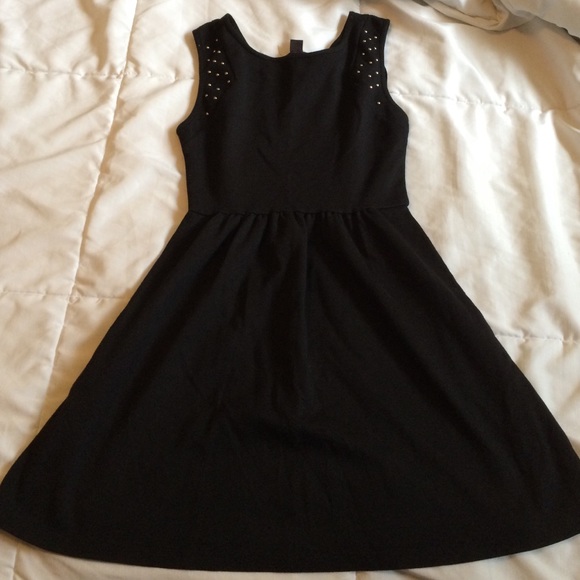 Forever 21 little black dress