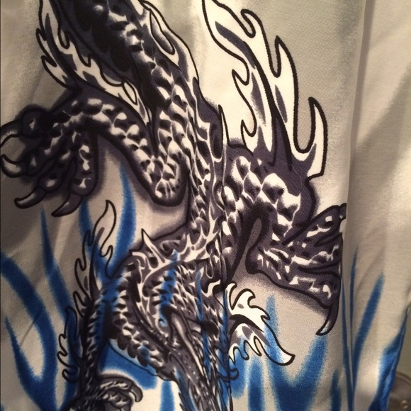 Mens Stylish "club shirt" EUC - Picture 2 of 4