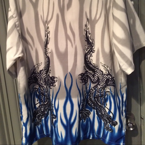 Mens Stylish "club shirt" EUC - Picture 4 of 4