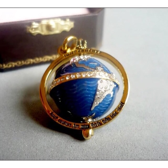 Juicy couture world charm