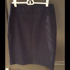 Banana Republic navy straight skirt