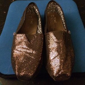 Brown Glitter Toms