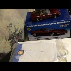 1:24 diecast collectible