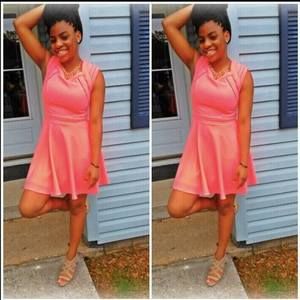 Meet your Posher, Unique