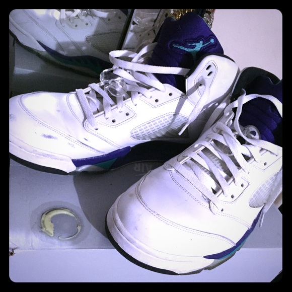 Jordan 5s - Picture 1 of 1