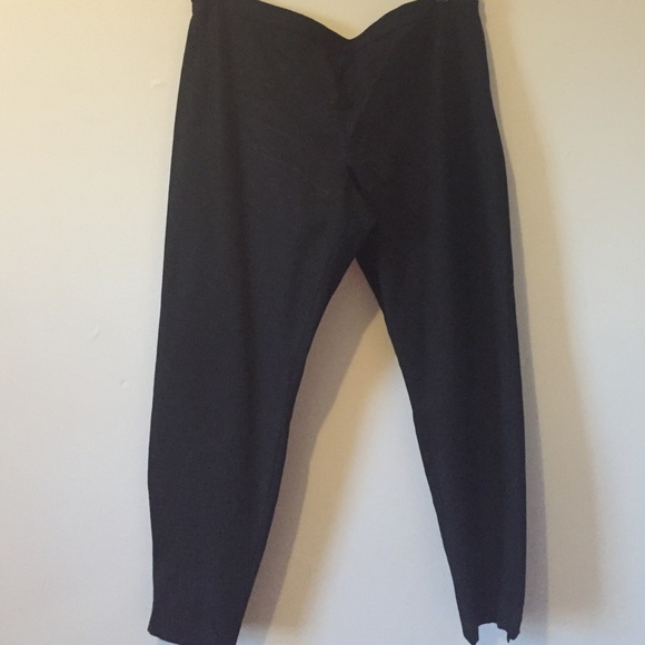 Side zip, ankle stretch pant