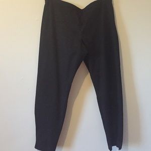 Side zip, ankle stretch pant