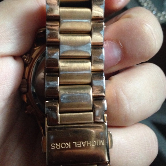 Rose gold rhinestoned MICHAEL KORS watch