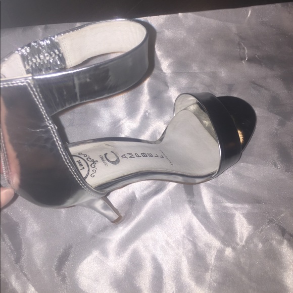 Jeffrey Campbell Silver Ankle Strap Sandals - Picture 5 of 6