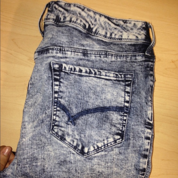 Acid Wash Jeans