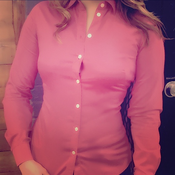 Fitted Women's non-iron sateen pink shirt