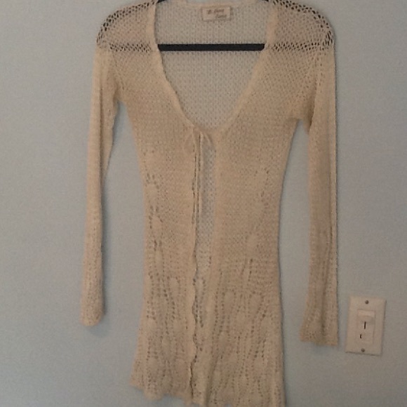 Crochet long top - Picture 1 of 3