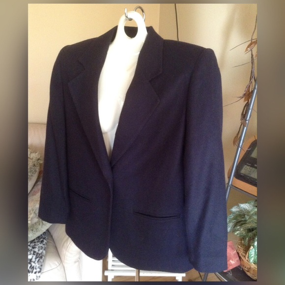 Petite Navy Blazer. - Picture 2 of 3