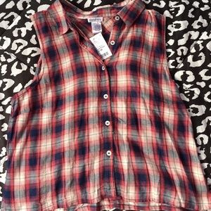 Sleeveless Plaid Top