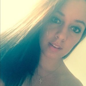 Meet your Posher, Adriana