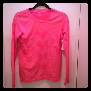 Sexy, sweat wicking long sleeved running top