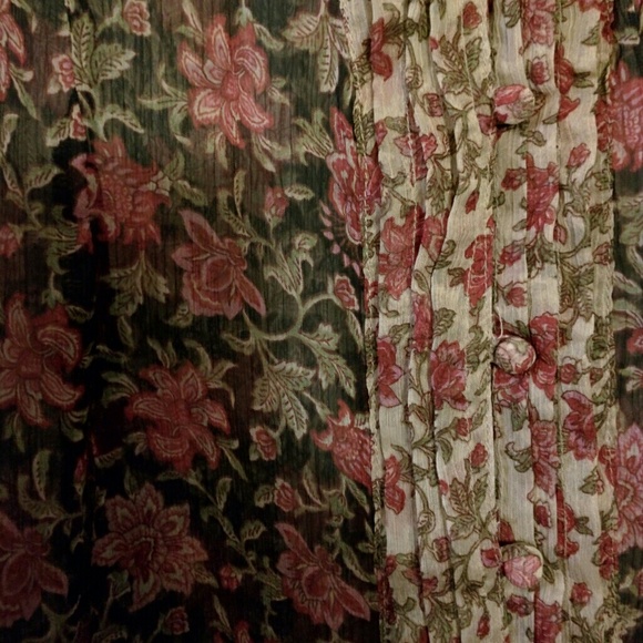 Blouse - Picture 2 of 2