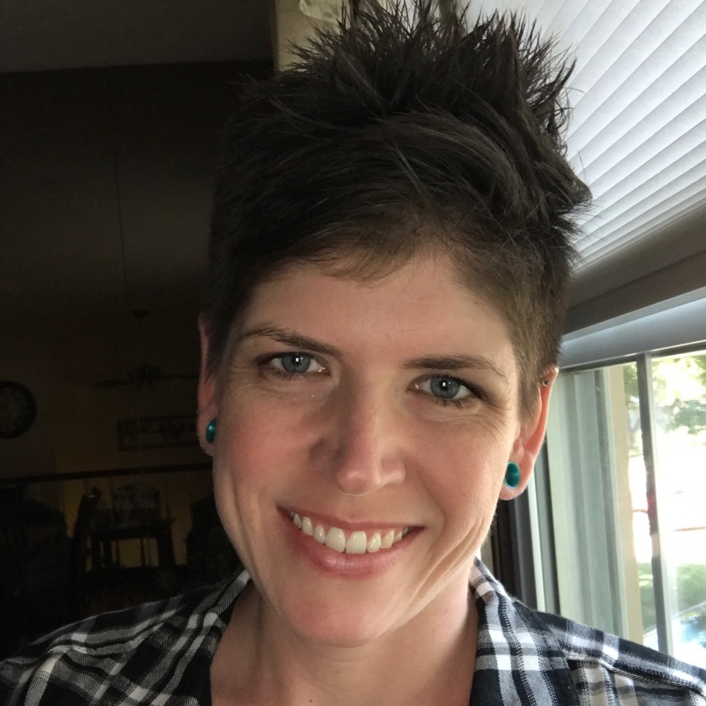 Meet your Posher, Amber