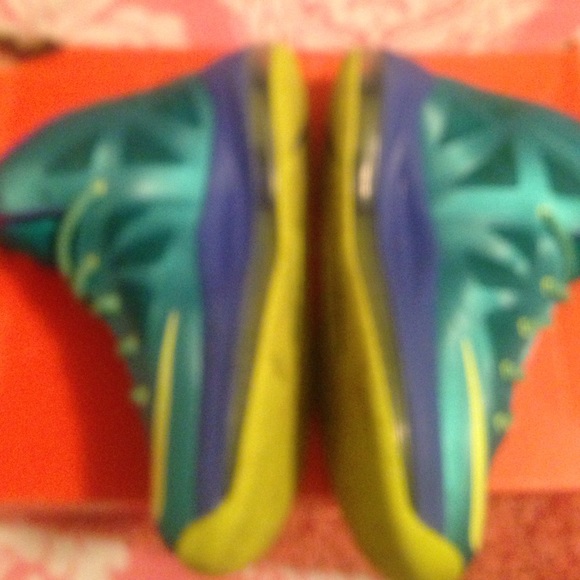 Lebron 9 Sprite - Picture 3 of 4