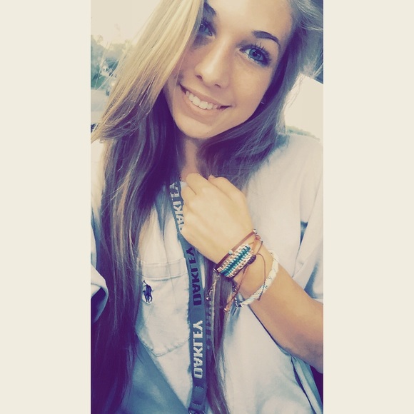 Meet your Posher, Sierra