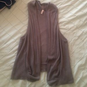 Grey sleeveless sweater