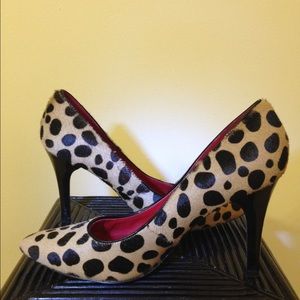 Nine West shoes in size 7. Super cute!!!