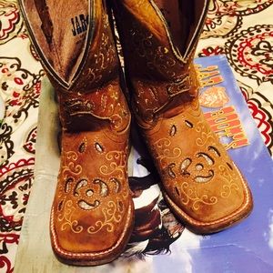 Tan toddler girl leather boots