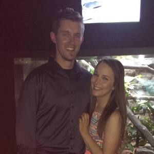 Meet your Posher, Caitlin