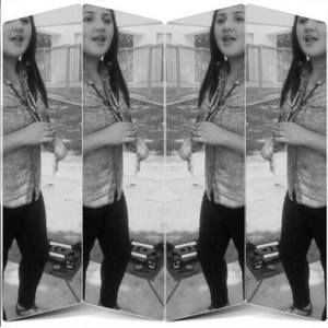 Meet your Posher, Jazmin