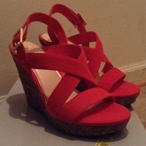 Jessica Simpson wedges