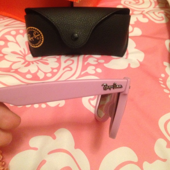 Ray Bans - Picture 3 of 3