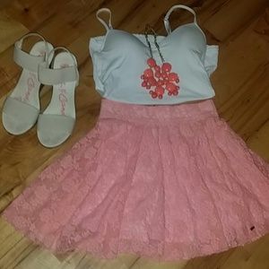 Lace hollister skirt