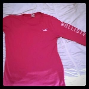 **SOLD***Long sleeved Hollister