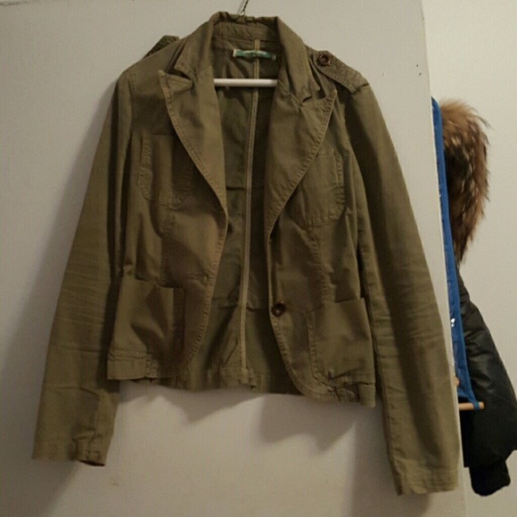 champion graphic anorak jacket