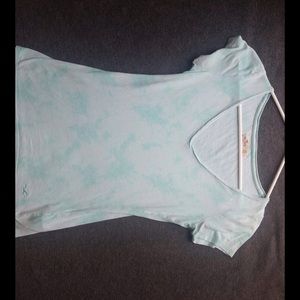 🌿 HOLLISTER V NECK 🌿